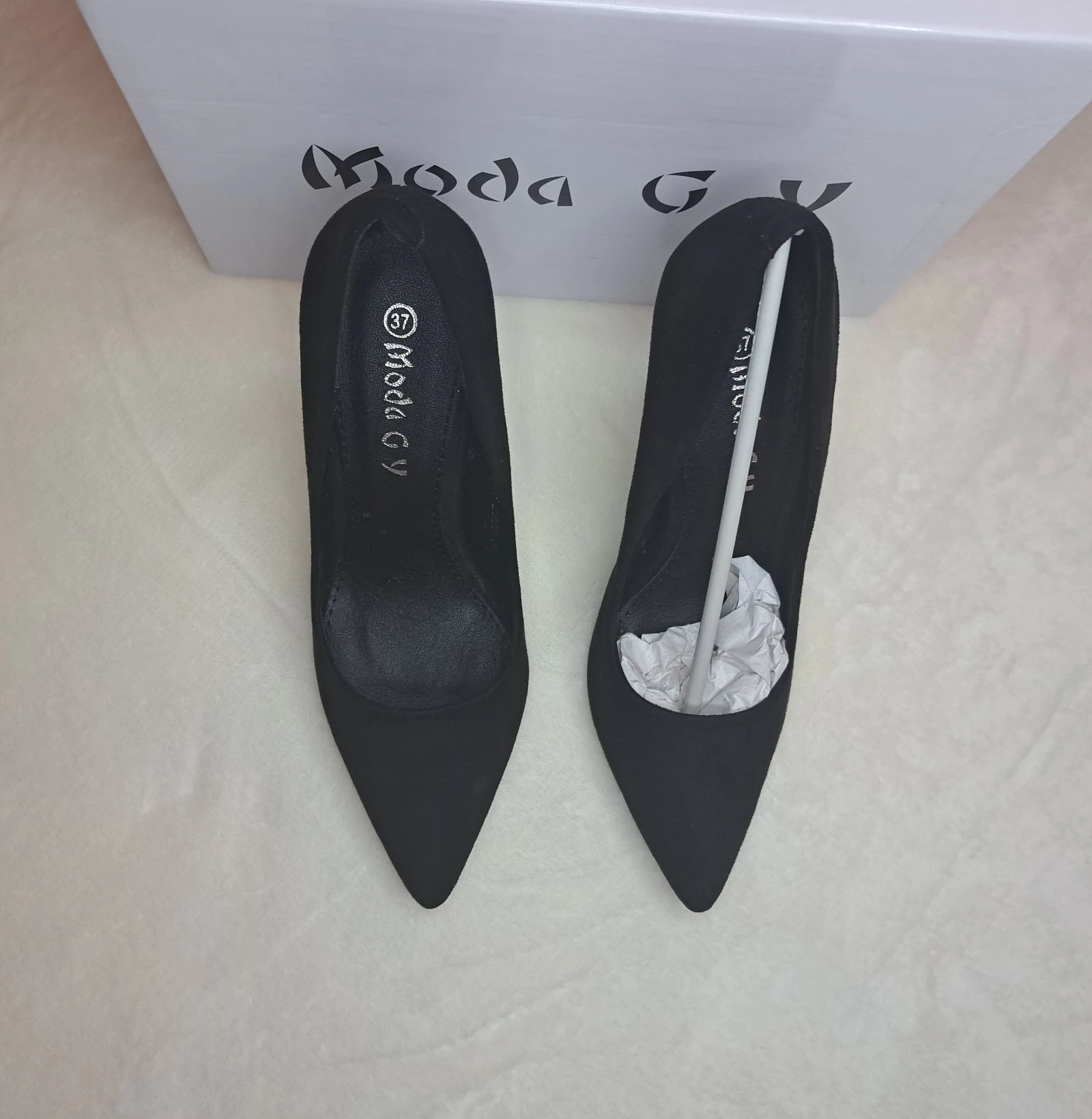 Zwarte suède hoge hakken • Stiletto-stijl • Maat 37 – photo 4